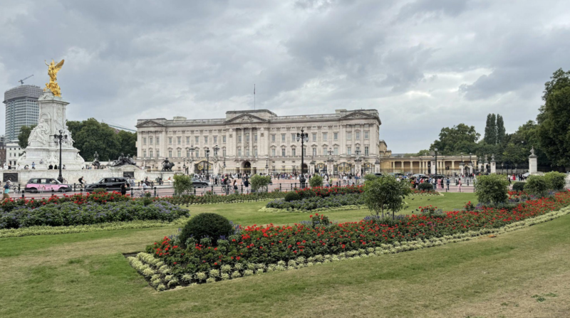 The Fashion Formula Meghan Markle Would Likely Follow At Buckingham Palace Garden Parties